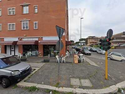 Pregiata Forneria Albanesi, Roma