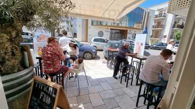 Da Luciano La Puglia Dentro, Polignano a Mare