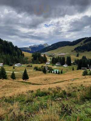 malga Cavallara, Castello Tesino