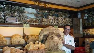 Forno Taronna Non Solo Pane, Monte Sant'Angelo