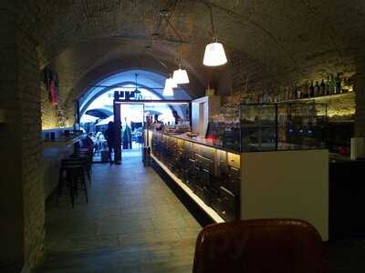 Cafe 44, Cuneo