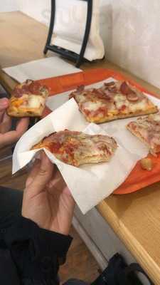 Undici Rosso Pizza a Taglio, Firenze