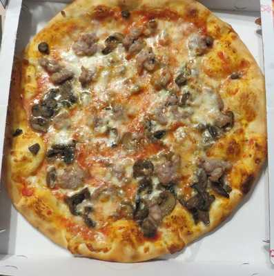 Family Pizza, Serramazzoni