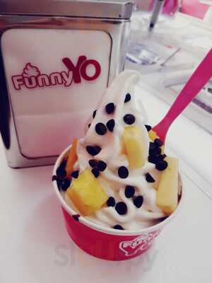 Yogurteria Funny Yo