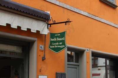 Sorelle Bonardi, Iseo