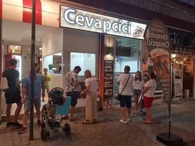 Cevapcici