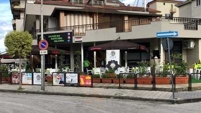 Cafè Marikins, San Nicola la Strada