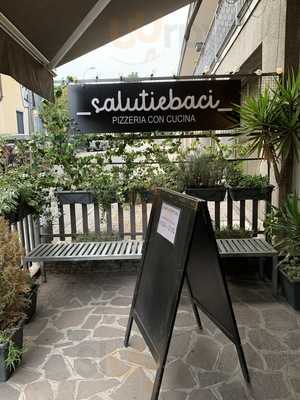 Salutiebaci