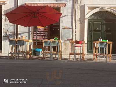 Pizzeria Principi Di Savoia, Lecce