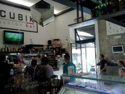 Cubik Fashion Bar