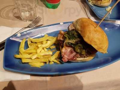 Cerrone Burger Bar, Aversa