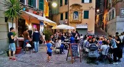 Bar 8 Rosso, Genova