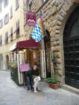 Alla Vecchia Maniera, Volterra