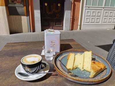 Bacio di latte, Bari