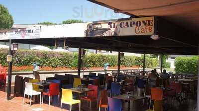 Al Capone Cafe