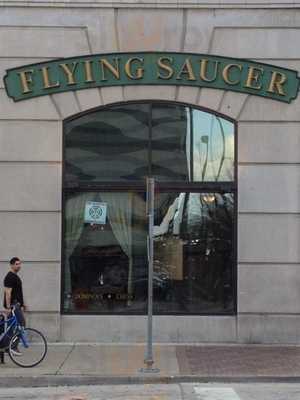 Flying Saucer, Houston