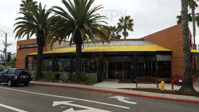 California Pizza Kitchen