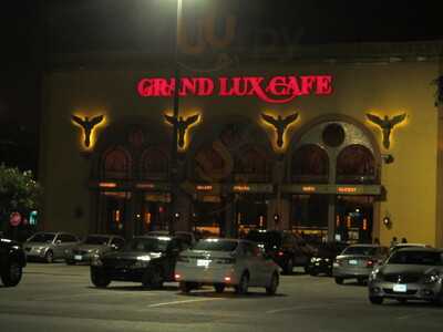 Grand Lux Cafe, Houston