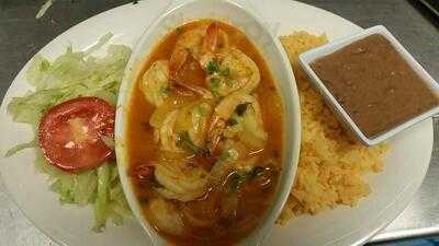 Rinconcito Catracho Latin Grill