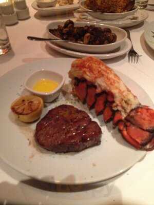 Fleming's Prime Steakhouse & Wine Bar, Houston