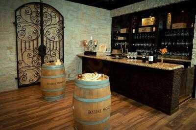 BRIX Wine Cellars, Houston