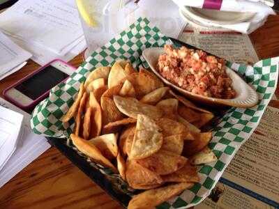 d.d. Peckers' Wing Shack, Charleston