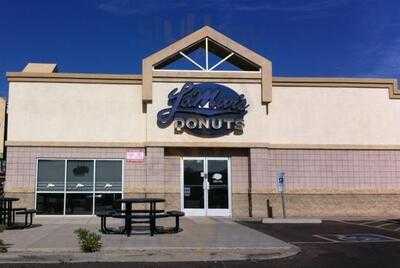 Lamar's Donuts And Coffee