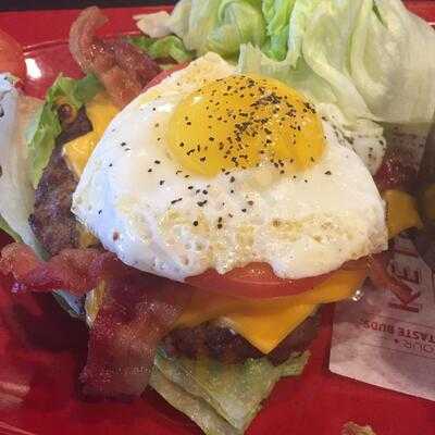 Red Robin Gourmet Burgers