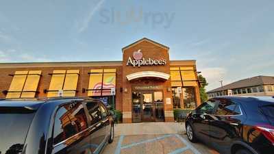 Applebee's, Grand Rapids