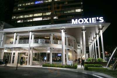 Moxies