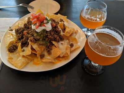 Quvo Tacos And Craft Beer