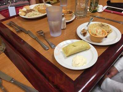 Fernanda's Salvadorian Food, Cathedral City