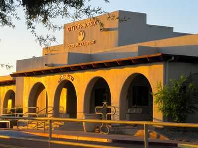 Deer Valley Airport Restaurant, Phoenix