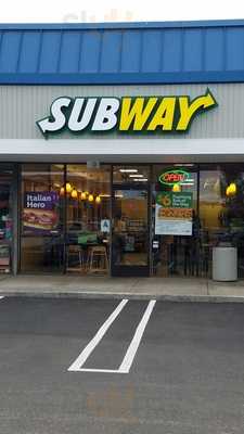 Subway, La Jolla