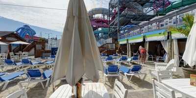 Flow House Bar &Grille, Wildwood