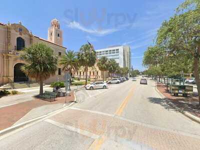 Law and Order Cafe, Sarasota