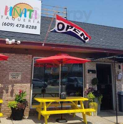 Pinata Taqueria, Sea Isle City