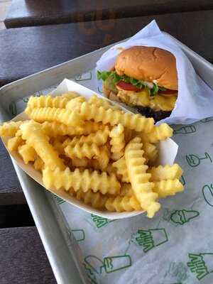 Shake Shack UTC Sarasota, Sarasota