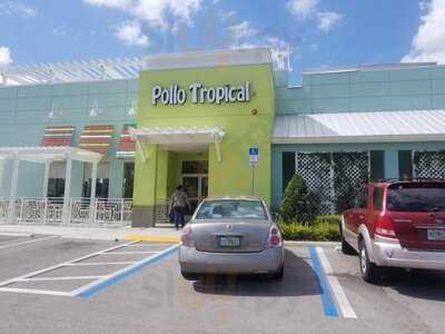 Pollo Tropical, Naples