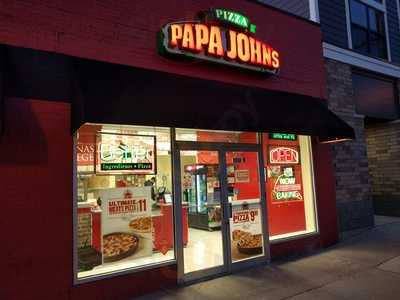 Papa John's Pizza, Grand Rapids