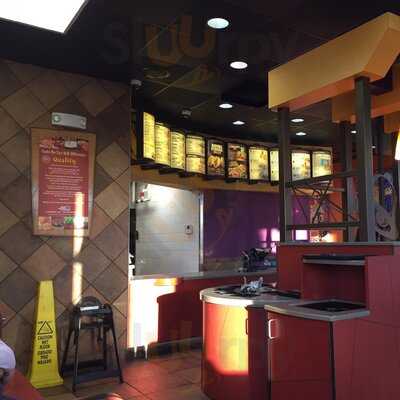 Taco Bell, Naples