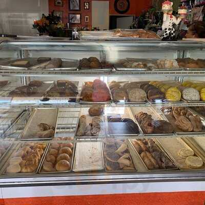 El Cielo Bakery, Palm Springs