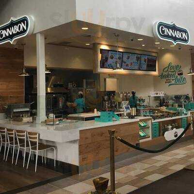 Cinnabon, Palm Desert