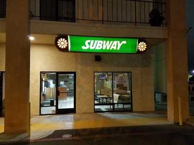 Subway, La Jolla