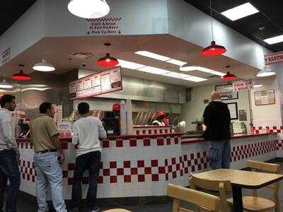 Five Guys, Houston