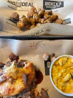 Dickey's Barbecue Pit, Scottsdale