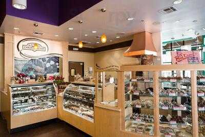 Rocky Mountain Chocolate Factory, Phoenix