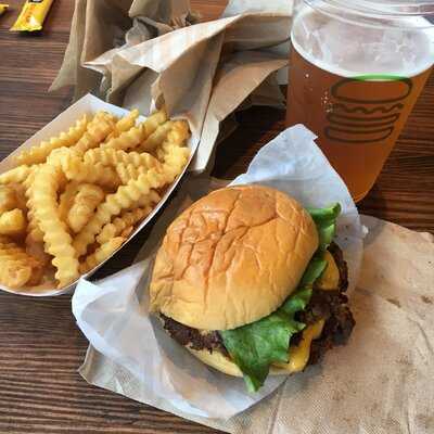 Shake Shack Green Hills, Nashville