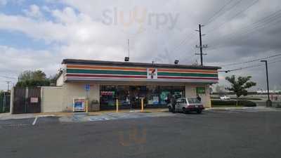 7-Eleven, Anaheim