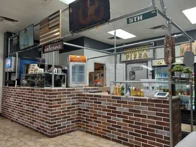 Giovanni's Pizza & Subs